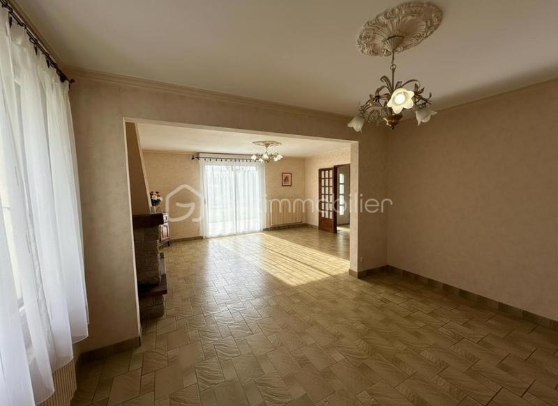 Maison - 160 m² - 7 pièces