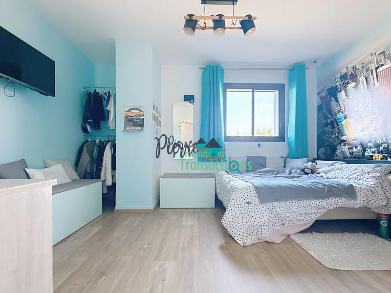 Maison contemporaine - 167 m² - 6 pièces