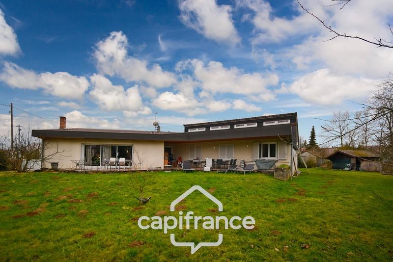 Maison - 161 m² - 5 pièces