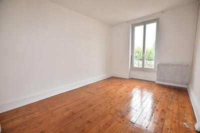 Appartement - 105 m² - 5 pièces