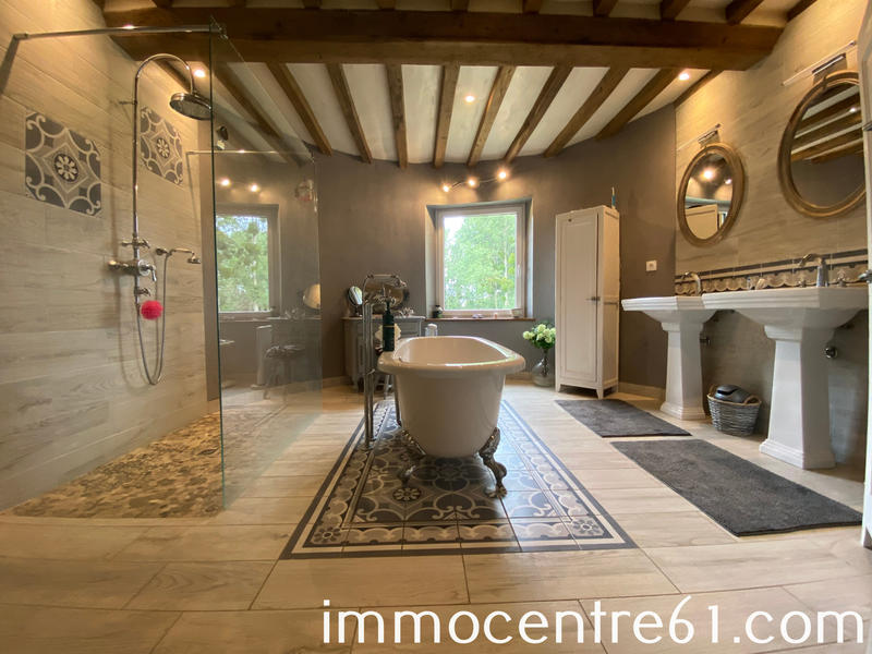 Maison - 160 m² - 6 pièces