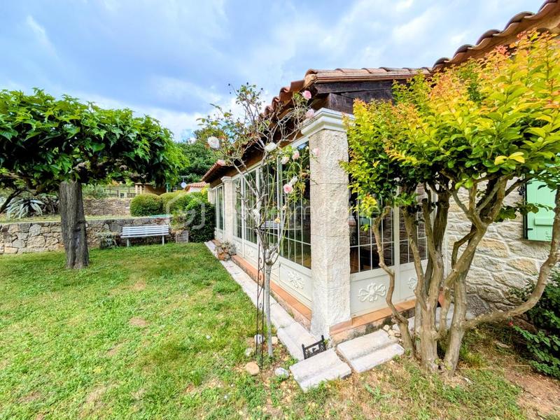 Propriété - 314 m² - 10 pièces