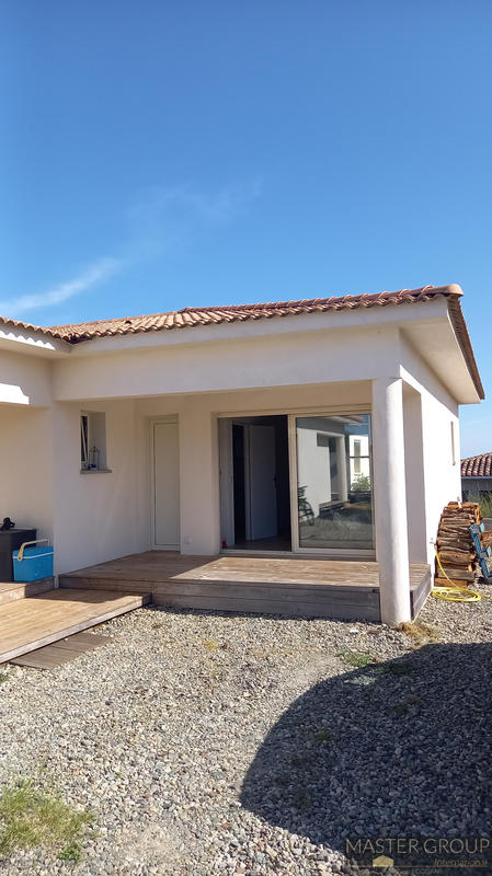 Villa - 200 m² - 6 pièces