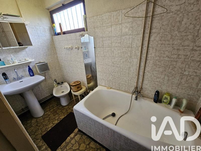 Maison - 88 m² - 5 pièces