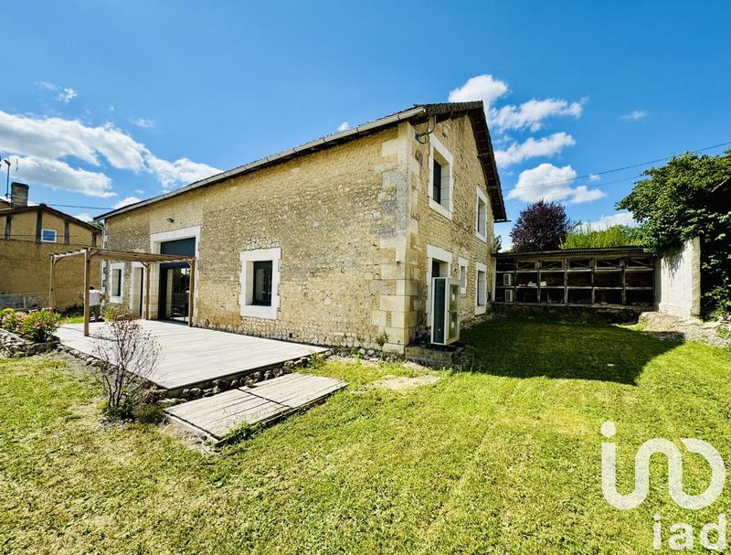 Maison de village - 222 m² - 8 pièces