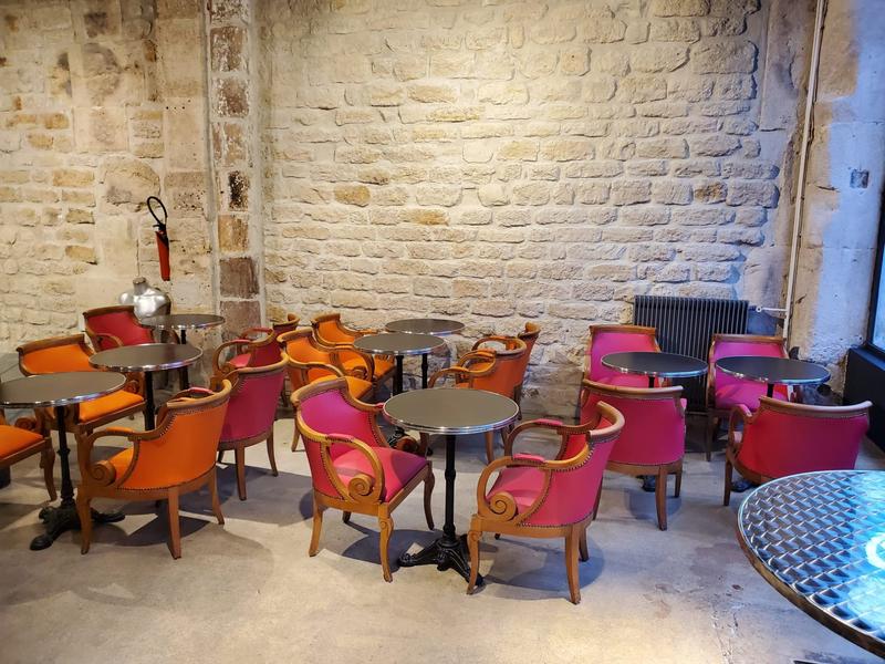 Fonds de commerce - Local commercial - 230 m²