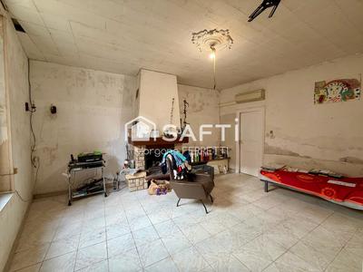 Maison - 250 m² - 7 pièces