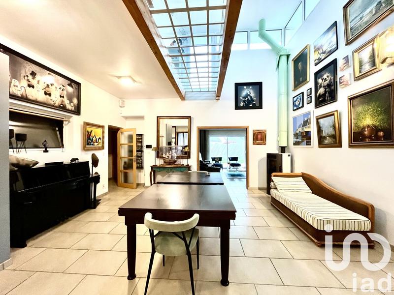 Maison de maîtres - 218 m² - 9 pièces