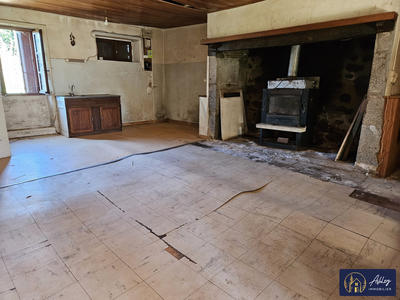 Maison ancienne - 85 m² - 5 pièces