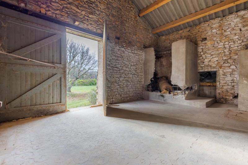 Mas - 580 m² - 11 pièces