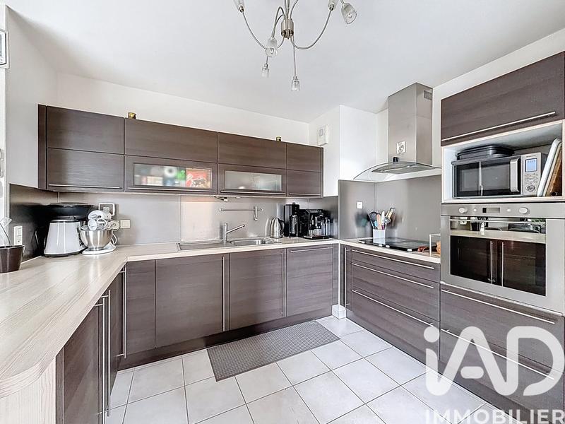 Appartement - 92 m² - 5 pièces