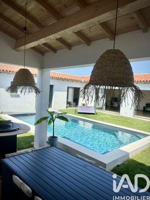 Maison - 164 m² - 6 pièces