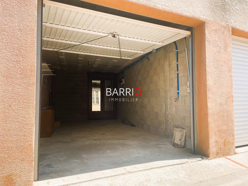 Parking / Garage - 21 m²