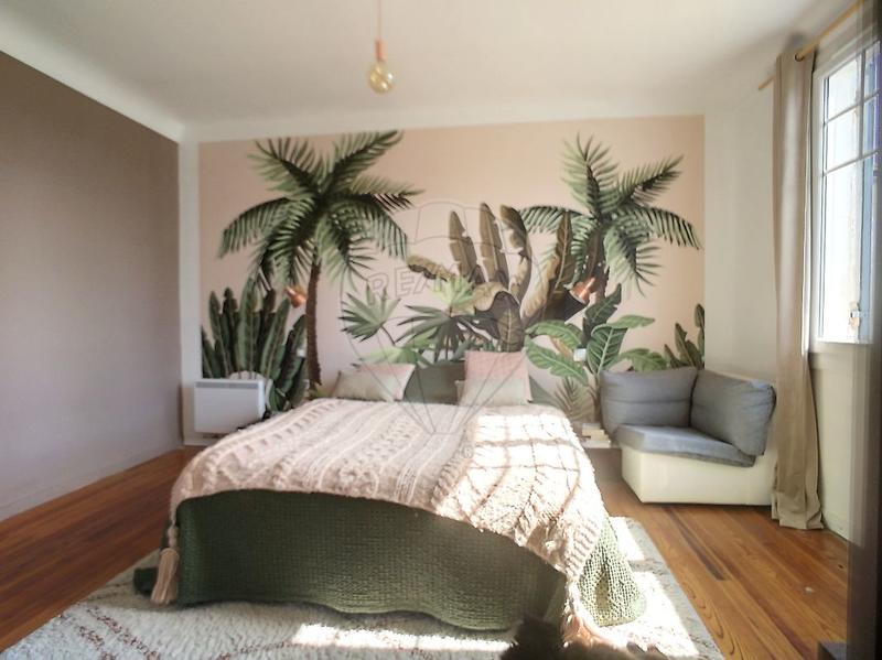 Maison - 232 m² - 6 pièces