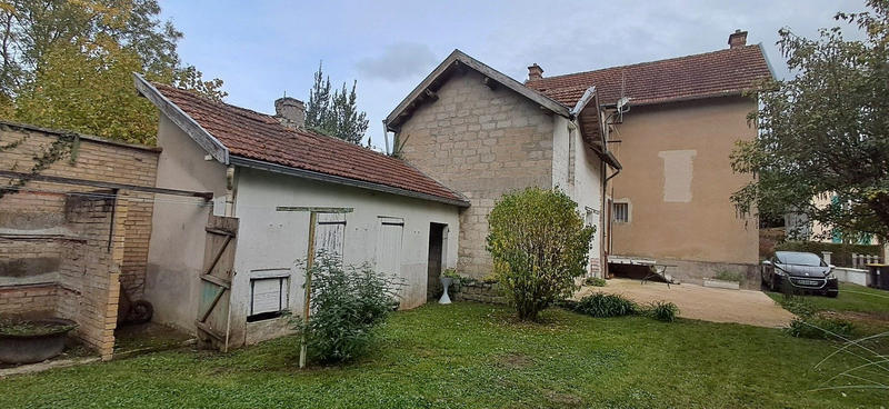 Maison - 107 m² - 6 pièces