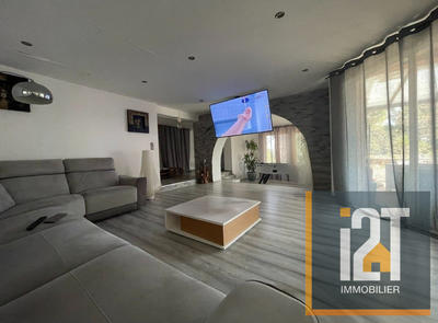 Villa - 170 m² - 7 pièces