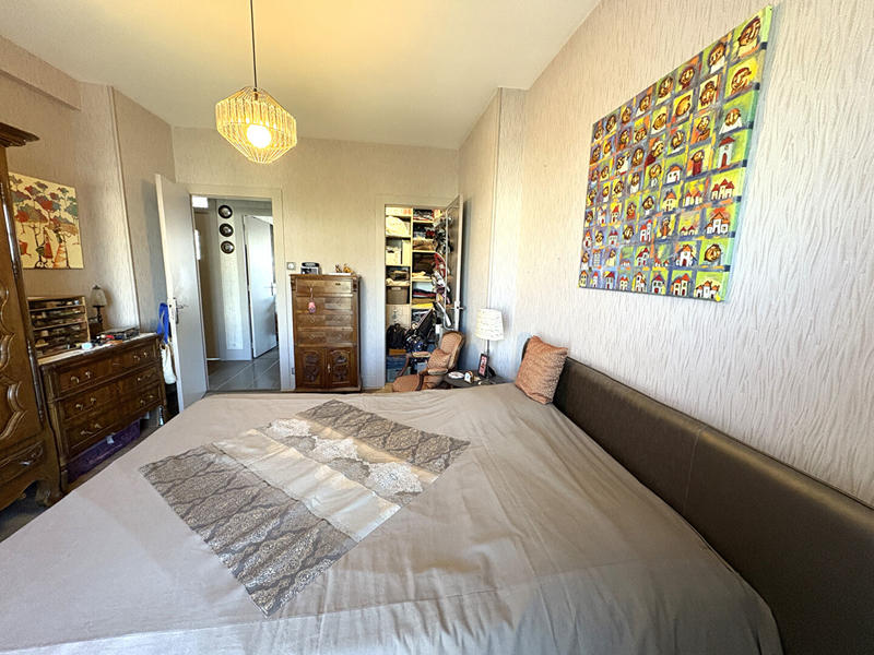 Appartement - 100 m² - 3 pièces