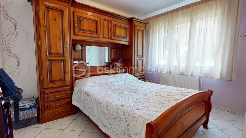 Maison traditionnelle - 76 m² - 4 pièces