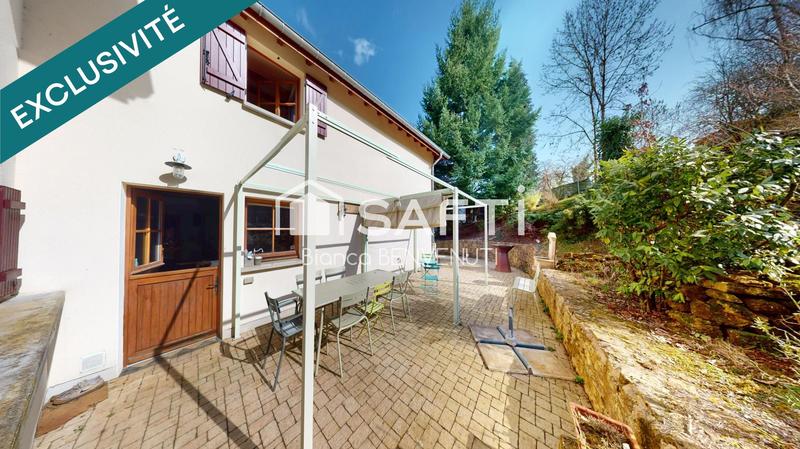 Maison - 265 m² - 7 pièces