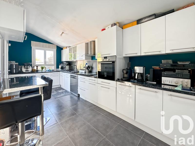 Maison - 122 m² - 6 pièces