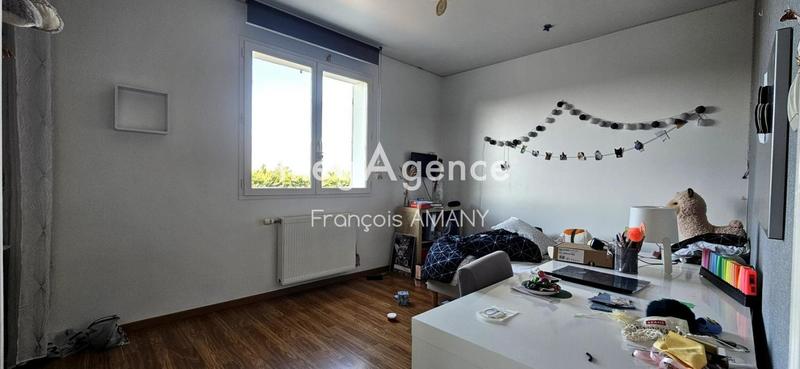 Maison traditionnelle - 240 m² - 7 pièces