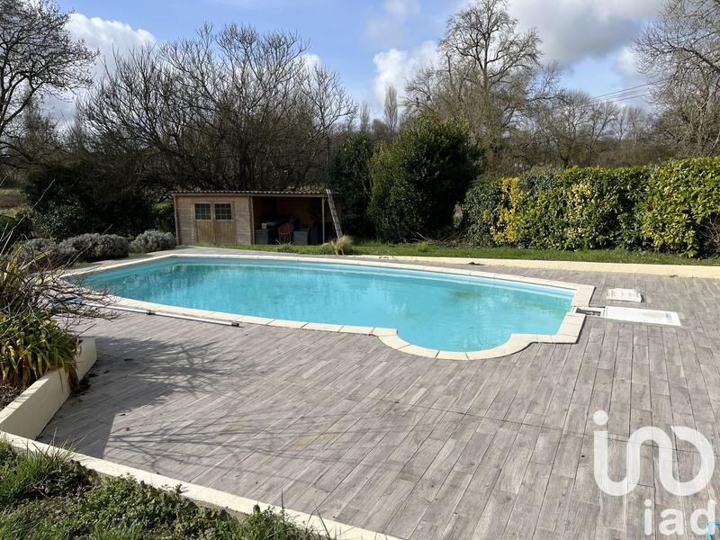 Maison - 320 m² - 8 pièces