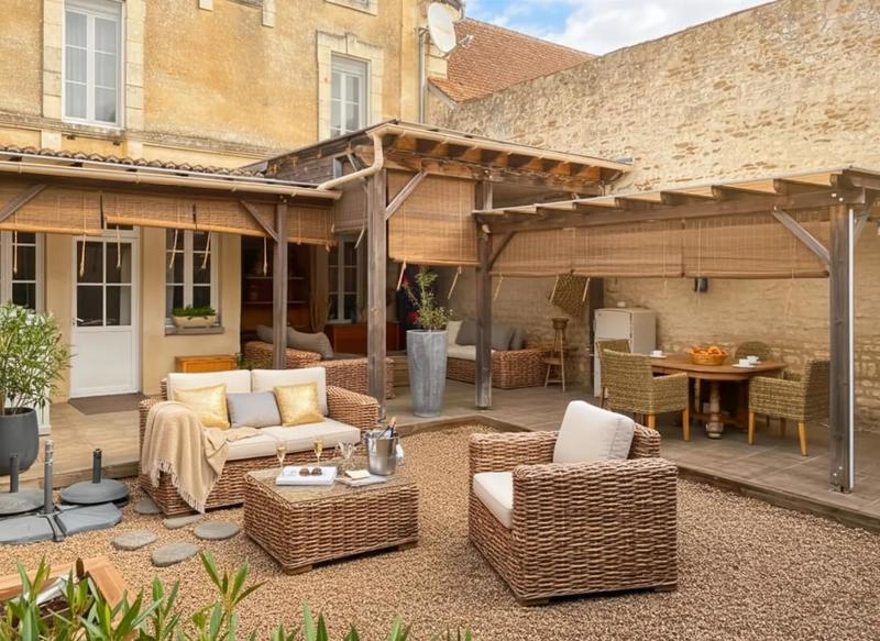 Maison - 180 m² - 7 pièces