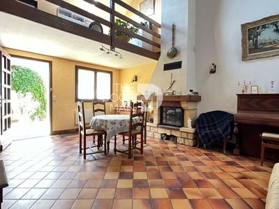 Maison - 118 m² - 4 pièces