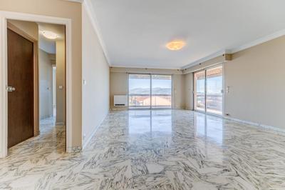 Appartement - 83 m² - 3 pièces