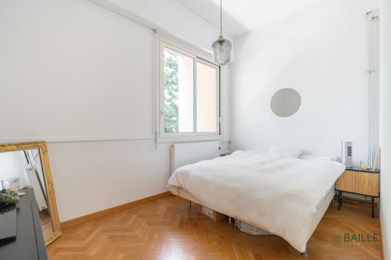 Appartement - 81 m² - 4 pièces