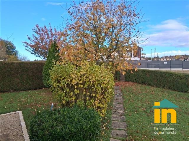 Maison de ville - 75 m² - 4 pièces