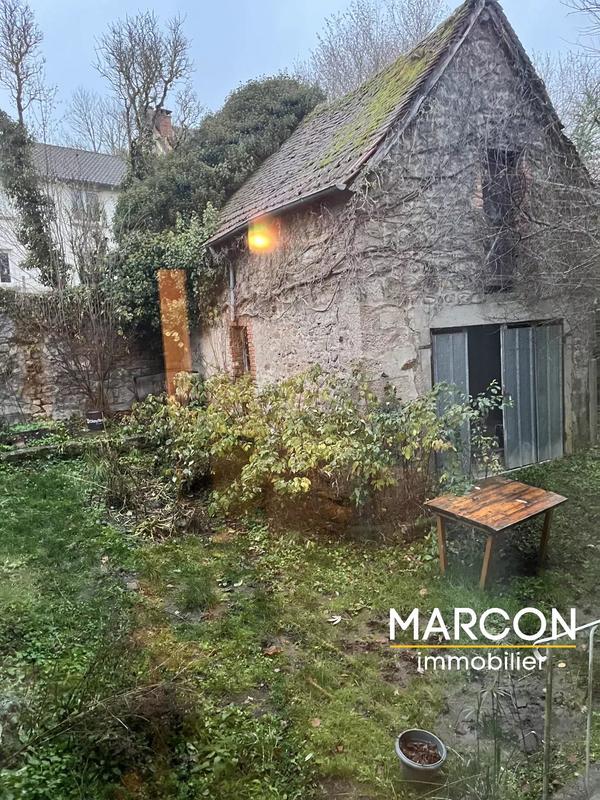 Maison - 210 m² - 10 pièces