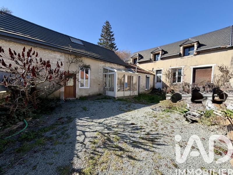 Maison - 107 m² - 6 pièces