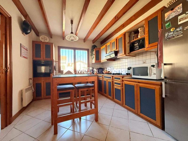 Maison - 104 m² - 6 pièces