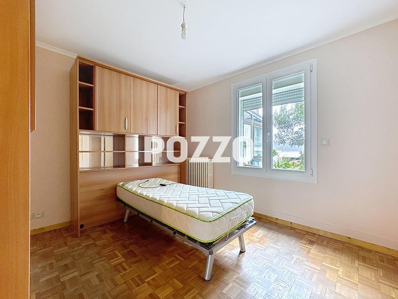 Maison - 90 m² - 6 pièces