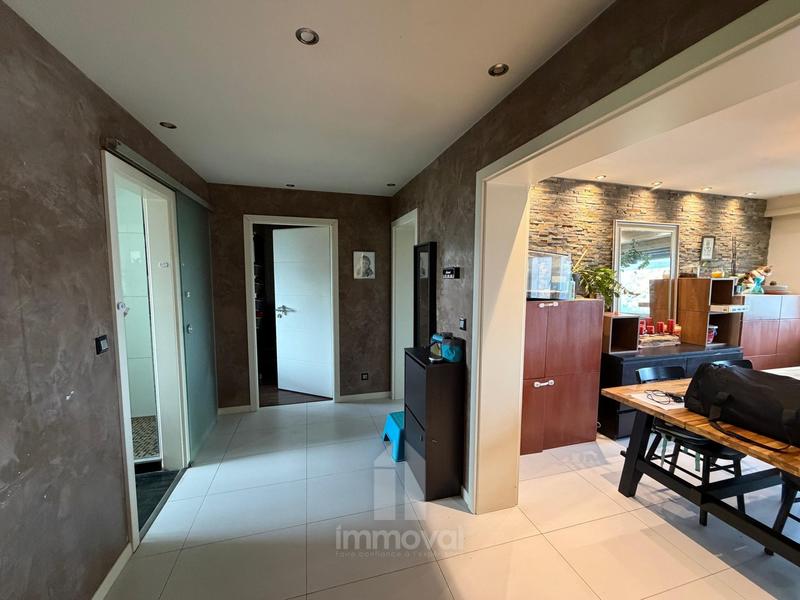 Appartement - 94 m² - 3 pièces