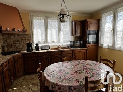 Maison - 95 m² - 4 pièces