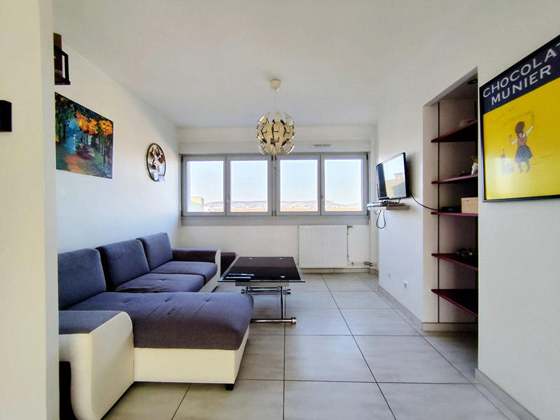 Appartement - 67 m² - 3 pièces