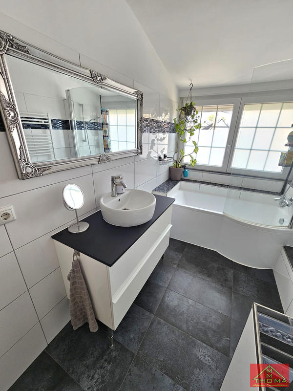 Maison - 82 m² - 4 pièces