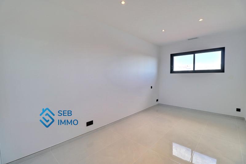 Maison - 118 m² - 4 pièces