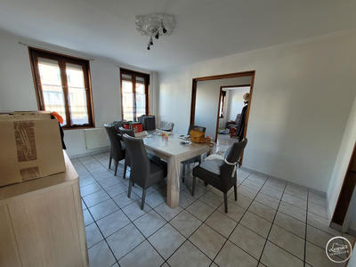 Maison - 92 m² - 4 pièces