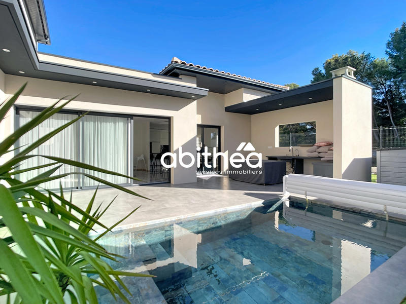 Villa - 123 m² - 4 pièces