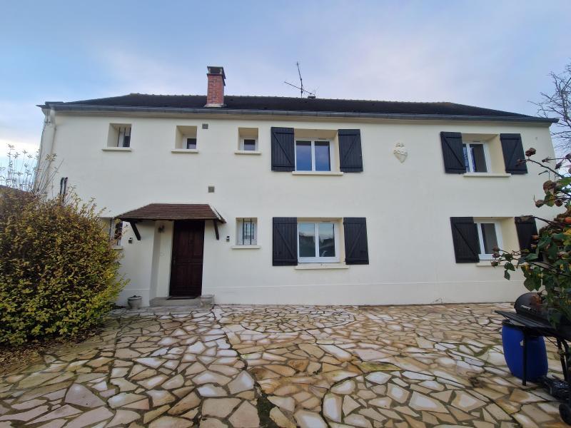 Appartement - 133 m² - 6 pièces