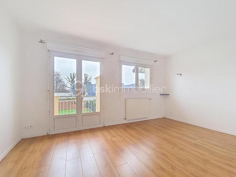 Maison - 83 m² - 4 pièces