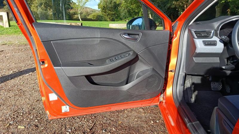 Renault Clio V 1.6 E-Tech Hybrid 145 Edc Evolution