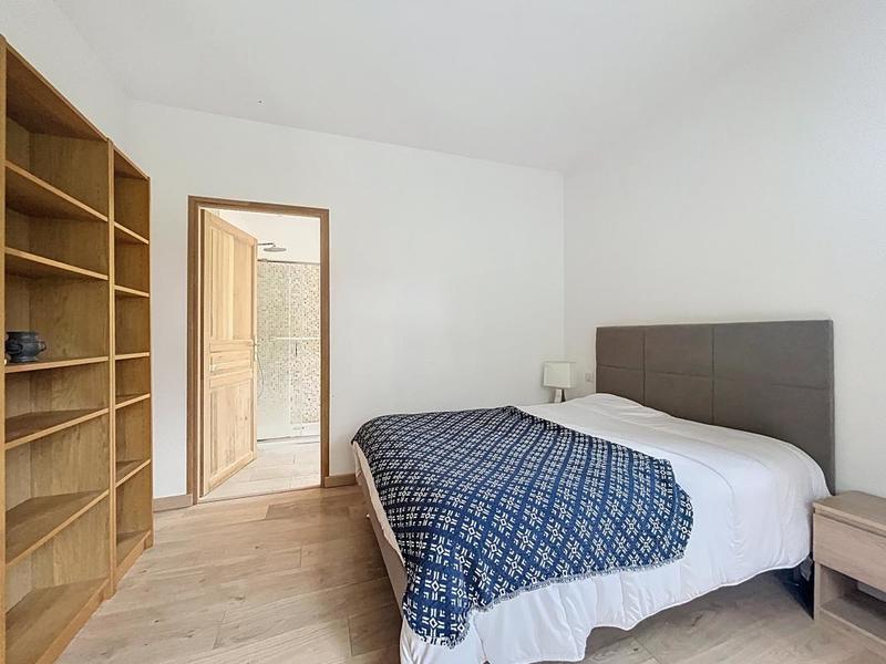 Pavillon - 150 m² - 6 pièces