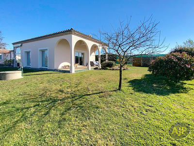 Maison - 137 m² - 5 pièces