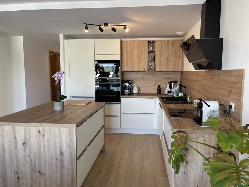 Maison - 93 m² - 4 pièces