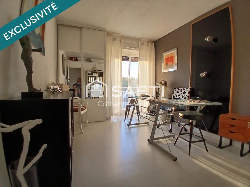 Appartement - 100 m² - 5 pièces