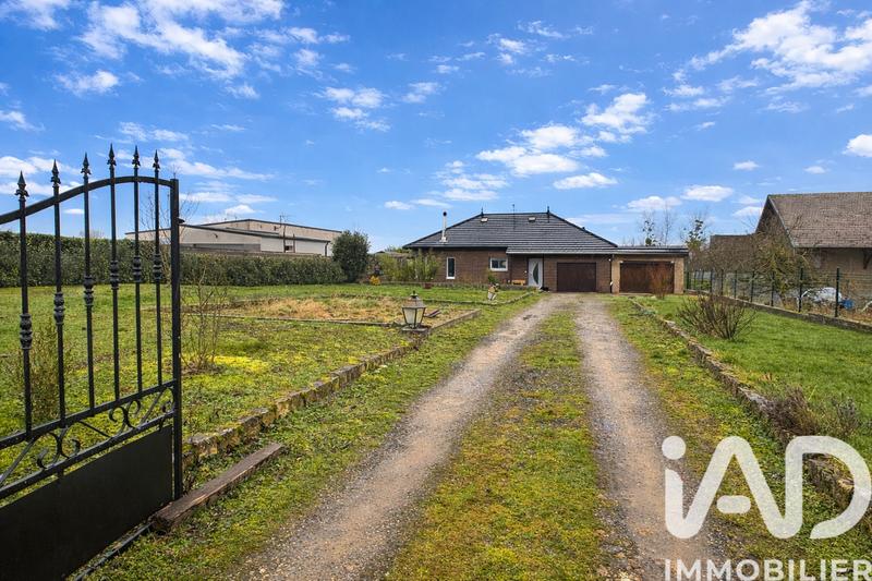 Maison de village - 105 m² - 5 pièces